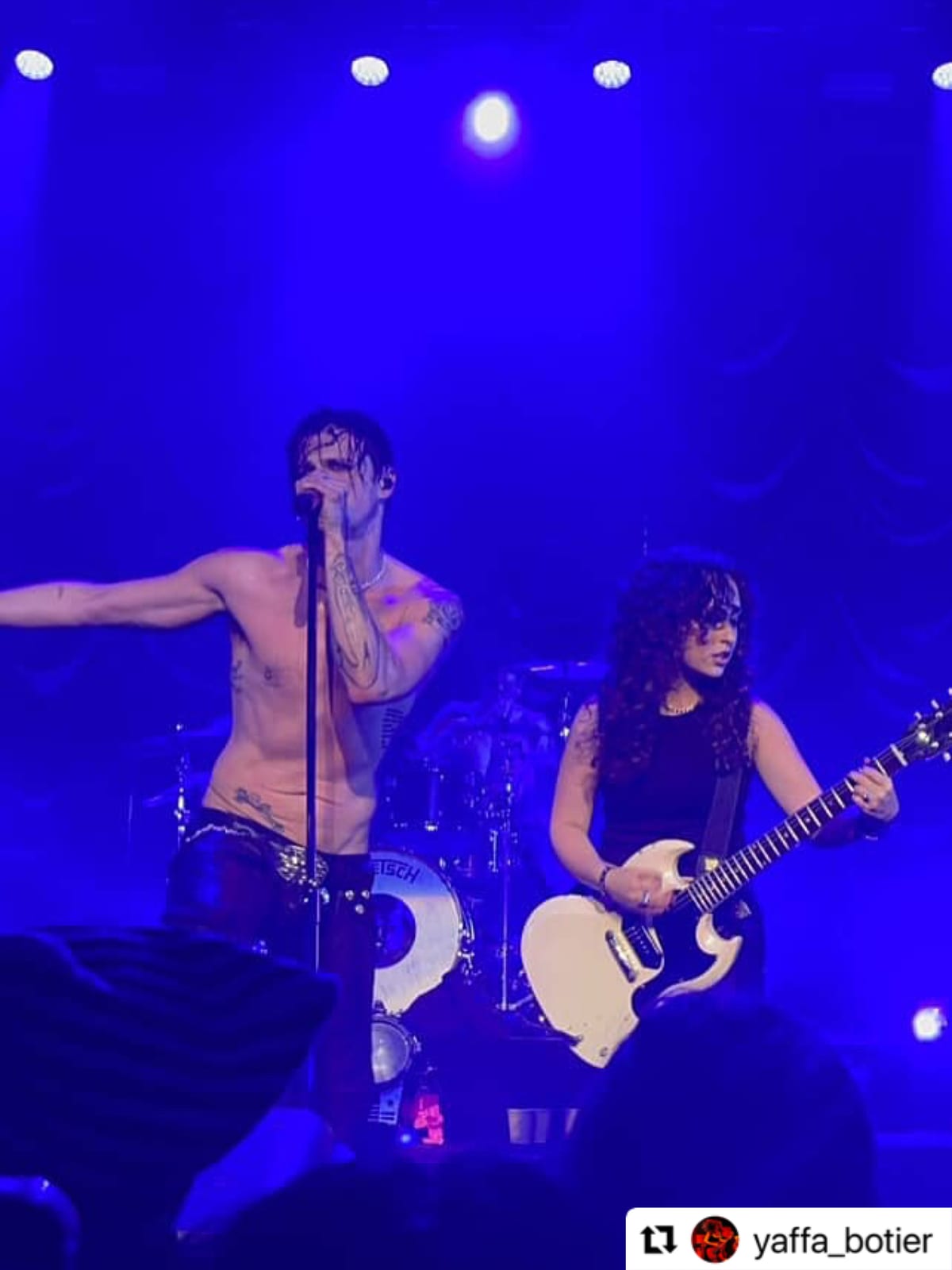 Student Spotlight: Yaffa Botier Shares the Stage with Yungblud